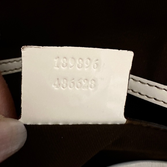 Gucci Monogram Tote Bag - Picture 4 of 8